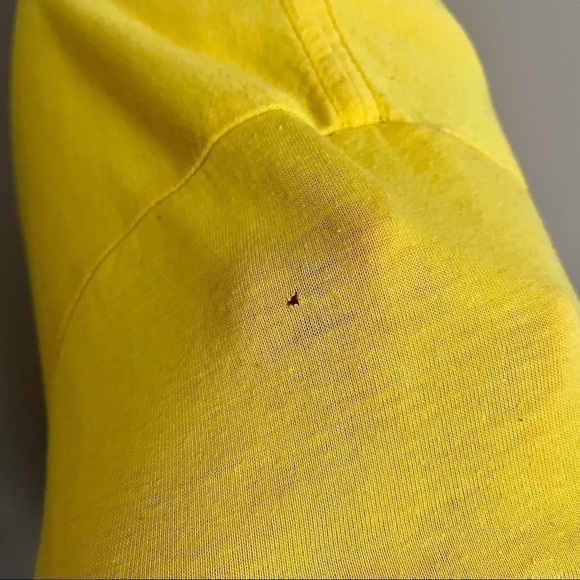 Vintage 90s Nike Yellow Track & Field International Flags Thin Tee T-Shirt - S - Picture 3 of 9